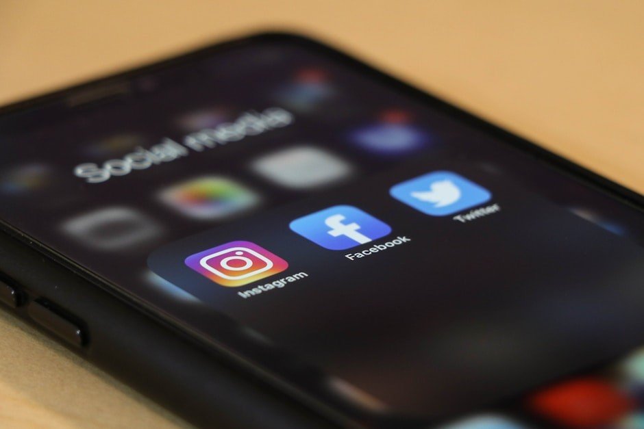 Social Media for Law Firms That Wins Real Clients